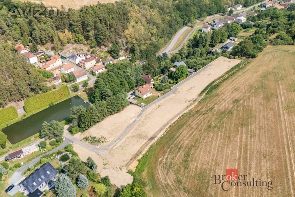 Foto inzerátu Prodej stavebního pozemku 6 411 m², Hromnice