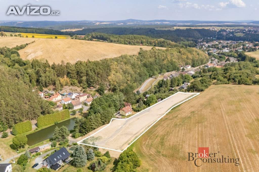 Foto inzerátu Prodej stavebního pozemku 6 411 m², Hromnice