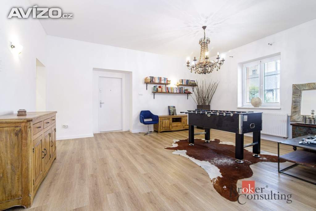 Foto inzerátu Prodej rodinného domu 400 m², Ostrava