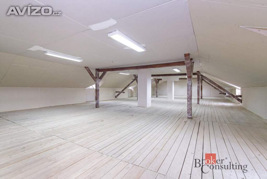 Foto inzerátu Prodej rodinného domu 400 m², Ostrava