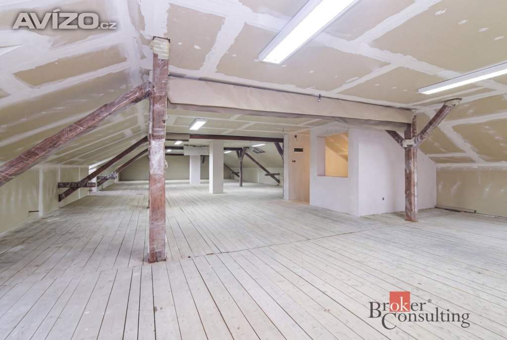 Foto inzerátu Prodej rodinného domu 400 m², Ostrava