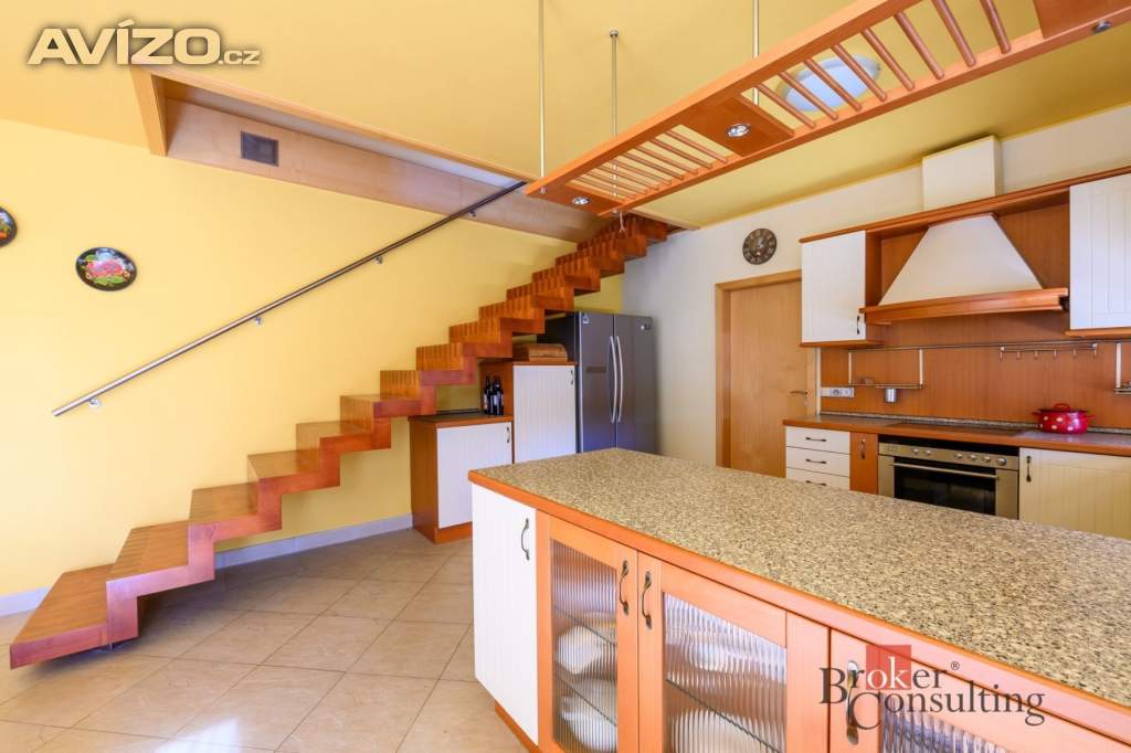 Foto inzerátu Prodej rodinného domu 240 m², Olšany