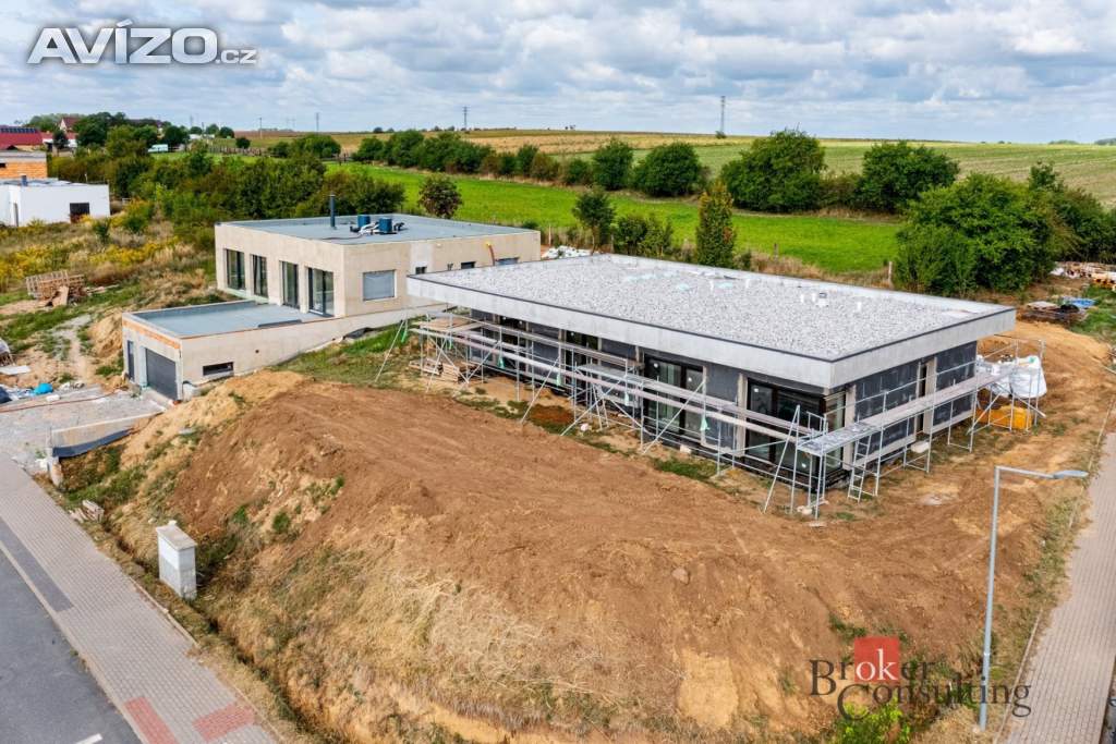 Prodej stavebního pozemku 917 m², Podolanka