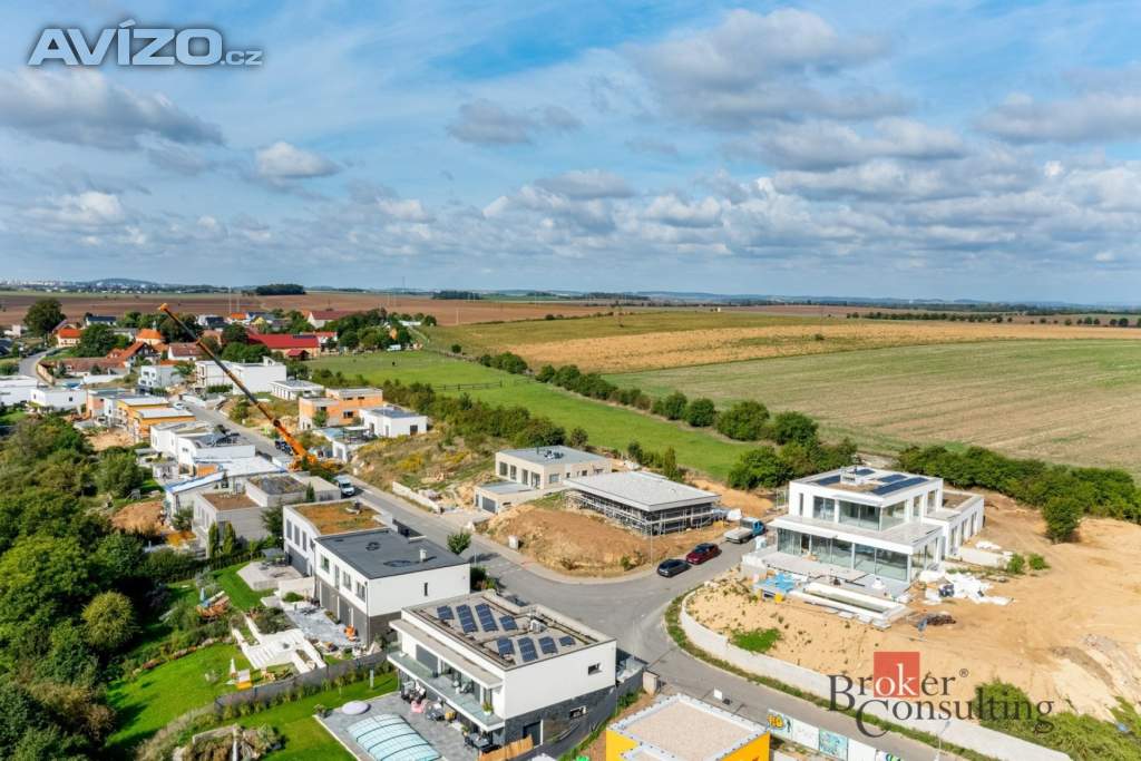 Foto inzerátu Prodej stavebního pozemku 917 m², Podolanka
