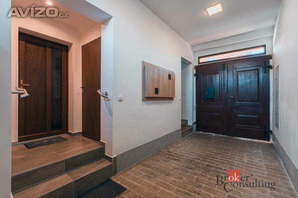 Foto inzerátu Prodej bytu 2+kk 56 m², Rakovník