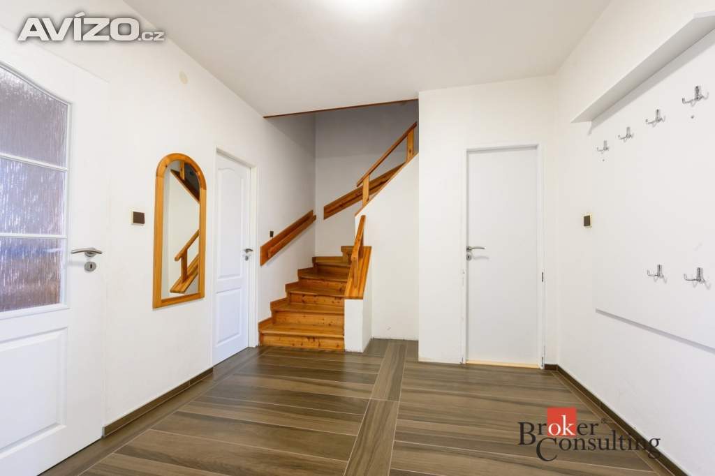 Foto inzerátu Prodej rodinného domu 142 m², Štěnovice