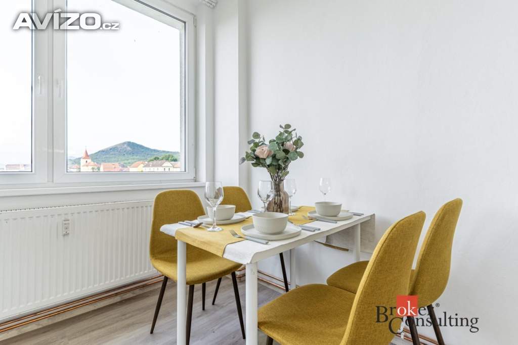 Pronájem bytu 3+kk 68 m², Mlékojedy
