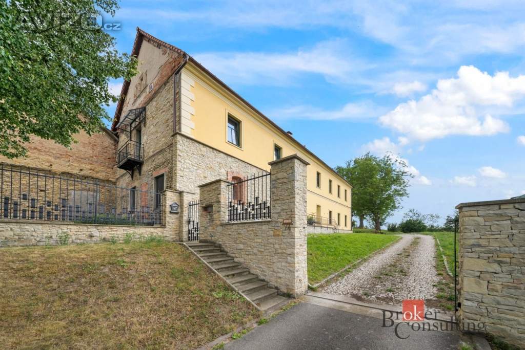 Foto inzerátu Pronájem bytu 4+kk 88 m², Slatina