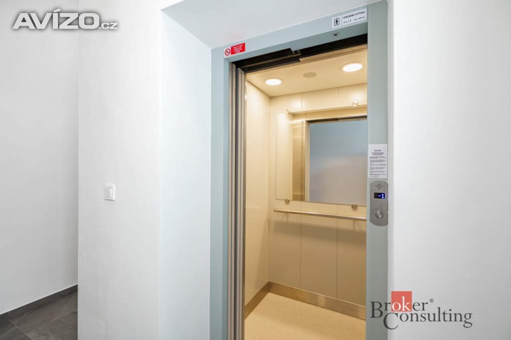Foto inzerátu Pronájem bytu 2+kk 34 m², Praha