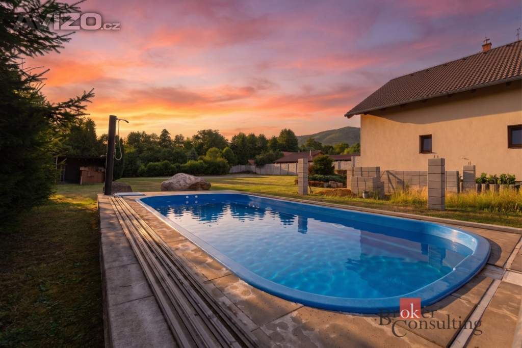 Foto inzerátu Prodej rodinného domu 145 m², Krupka