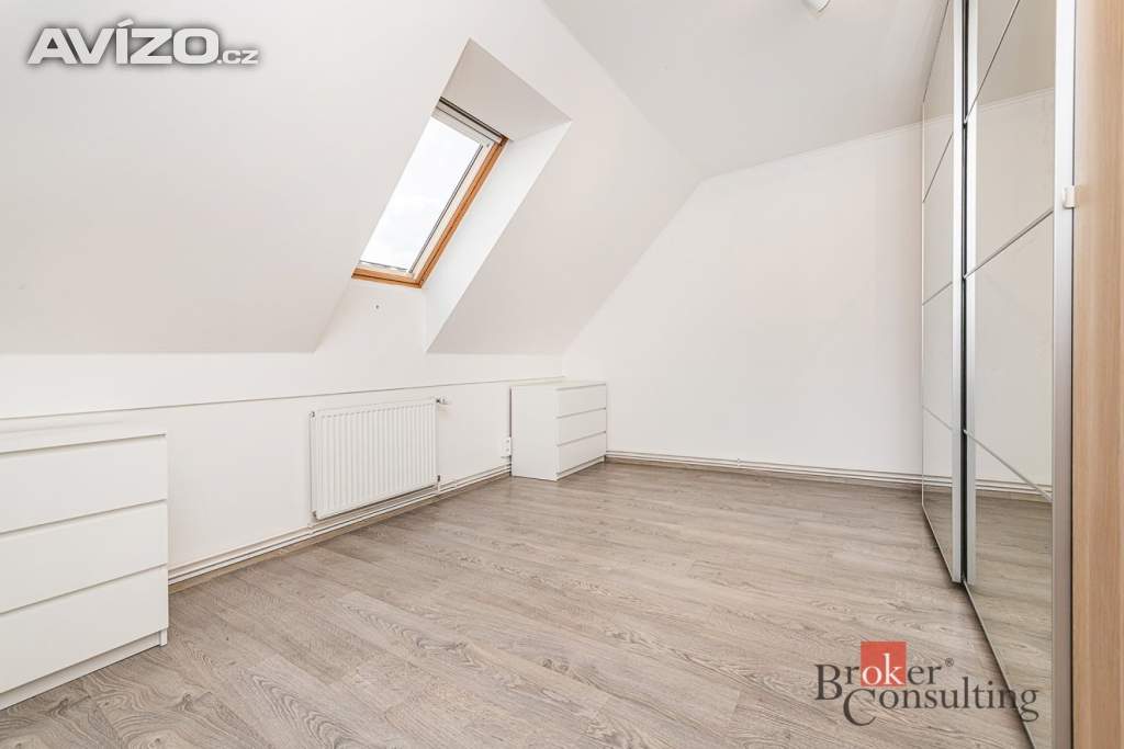 Foto inzerátu Pronájem bytu 3+kk 67 m², Nehvizdy