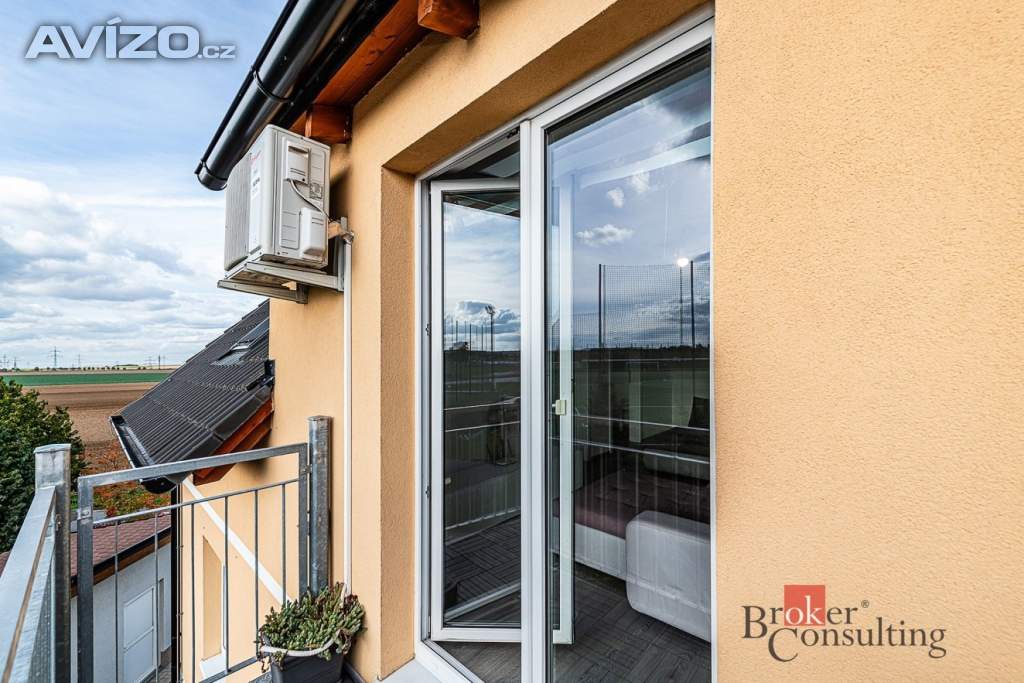 Foto inzerátu Pronájem bytu 3+kk 67 m², Nehvizdy
