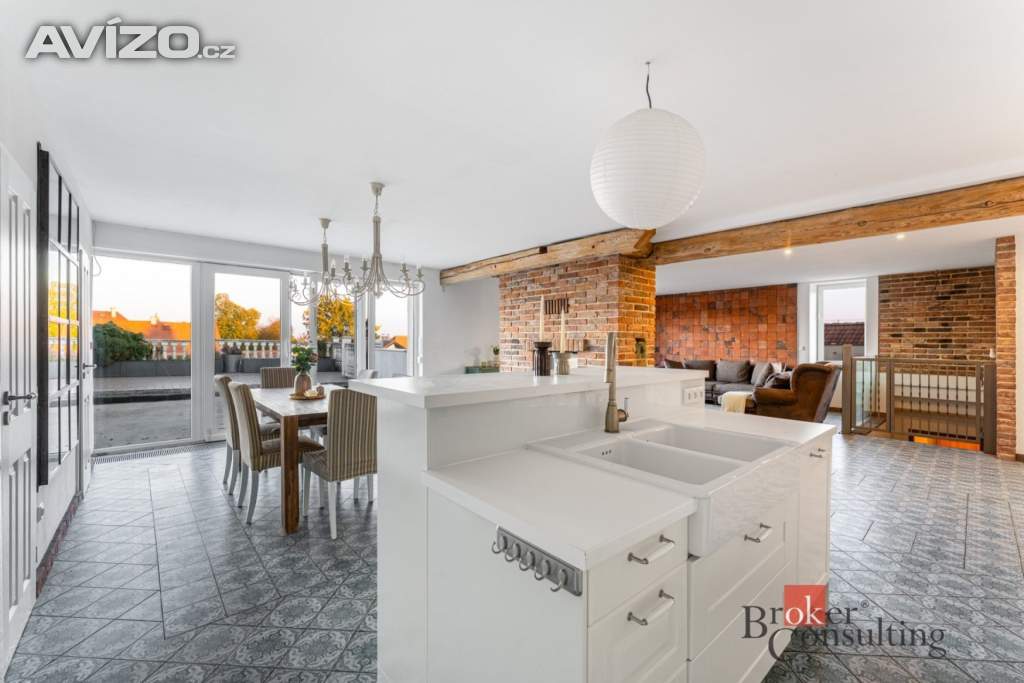 Foto inzerátu Prodej rodinného domu 448 m², Velké Přítočno
