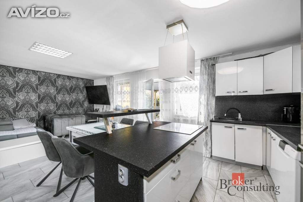 Foto inzerátu Prodej rodinného domu 196 m², Průhonice