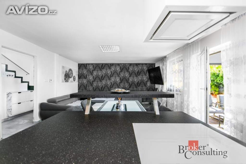 Foto inzerátu Prodej rodinného domu 196 m², Průhonice