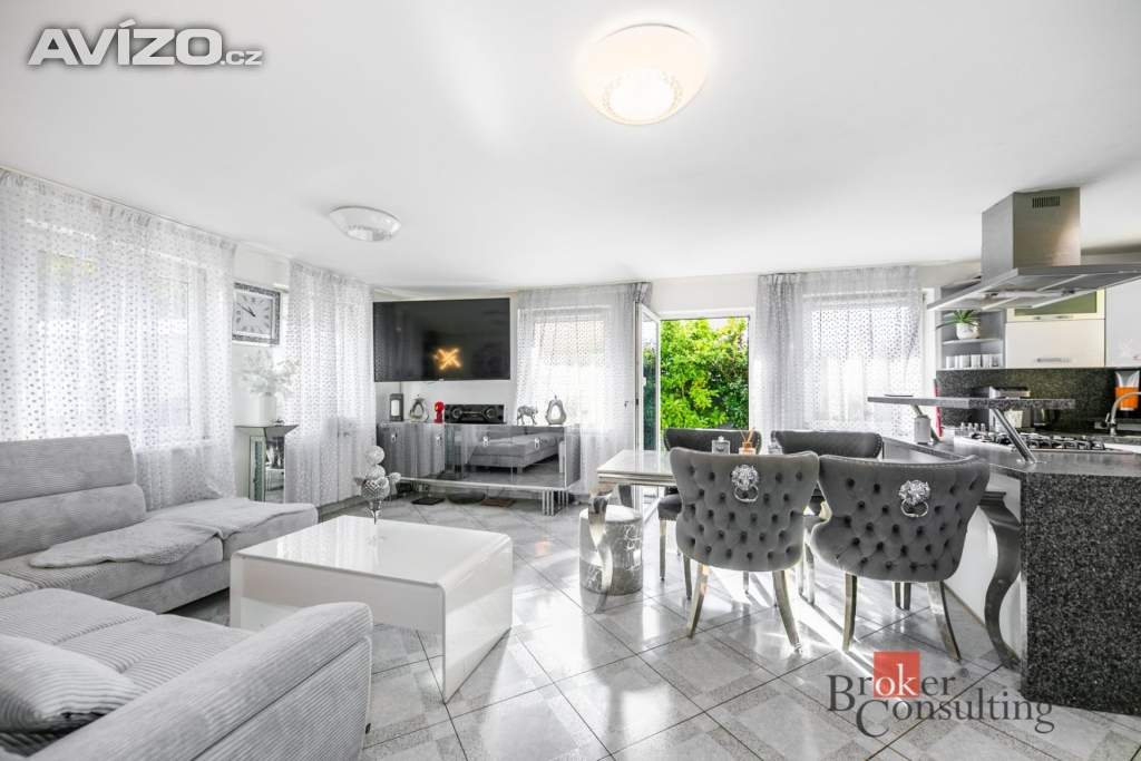 Foto inzerátu Prodej rodinného domu 196 m², Průhonice