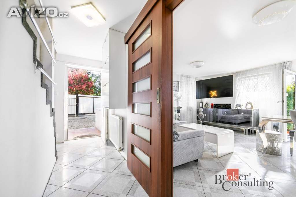 Foto inzerátu Prodej rodinného domu 196 m², Průhonice