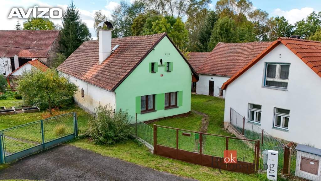 Prodej rodinného domu 188 m², Neurazy
