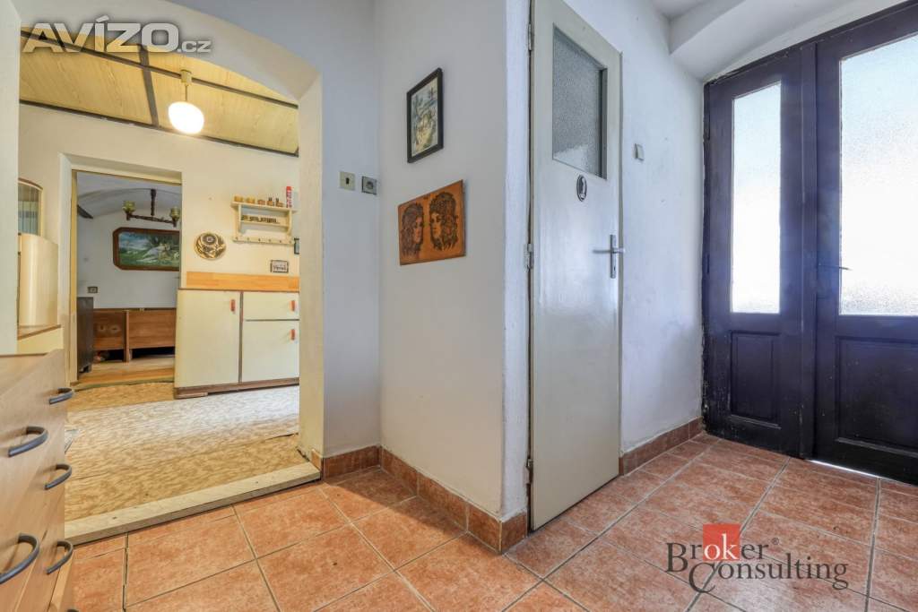 Foto inzerátu Prodej rodinného domu 188 m², Neurazy