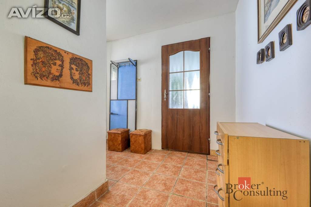Foto inzerátu Prodej rodinného domu 188 m², Neurazy