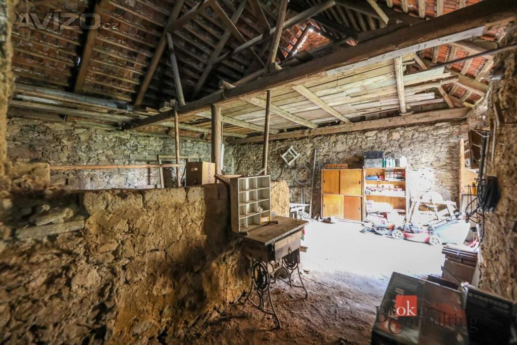Foto inzerátu Prodej rodinného domu 188 m², Neurazy