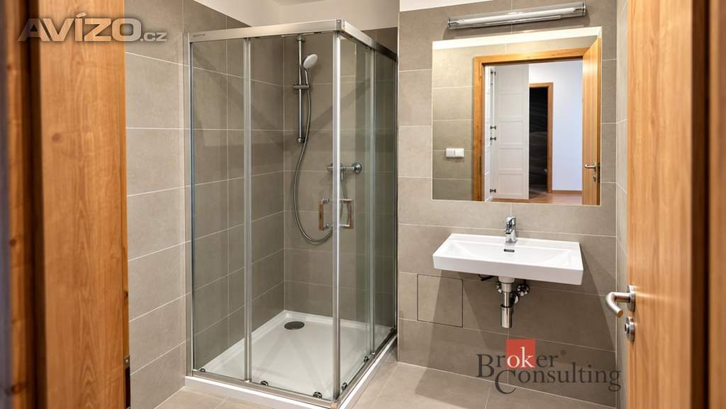 Foto inzerátu Pronájem bytu 2+kk 67 m², Jesenice