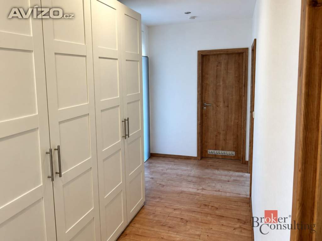 Foto inzerátu Pronájem bytu 2+kk 67 m², Jesenice