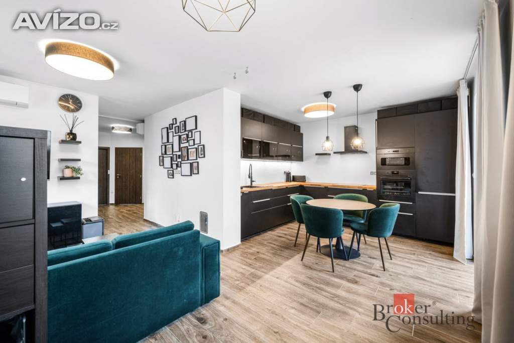 Foto inzerátu Prodej bytu 4+kk 81 m², Vochov