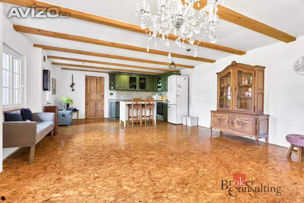 Foto inzerátu Prodej rodinného domu 228 m², Libá