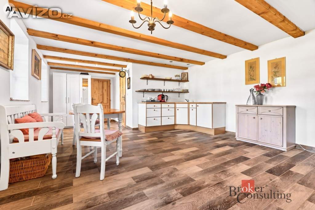 Foto inzerátu Prodej rodinného domu 228 m², Libá
