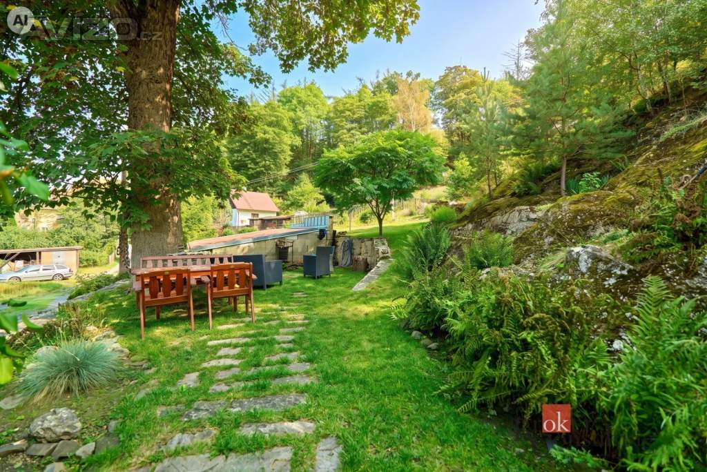 Foto inzerátu Prodej rodinného domu 228 m², Libá