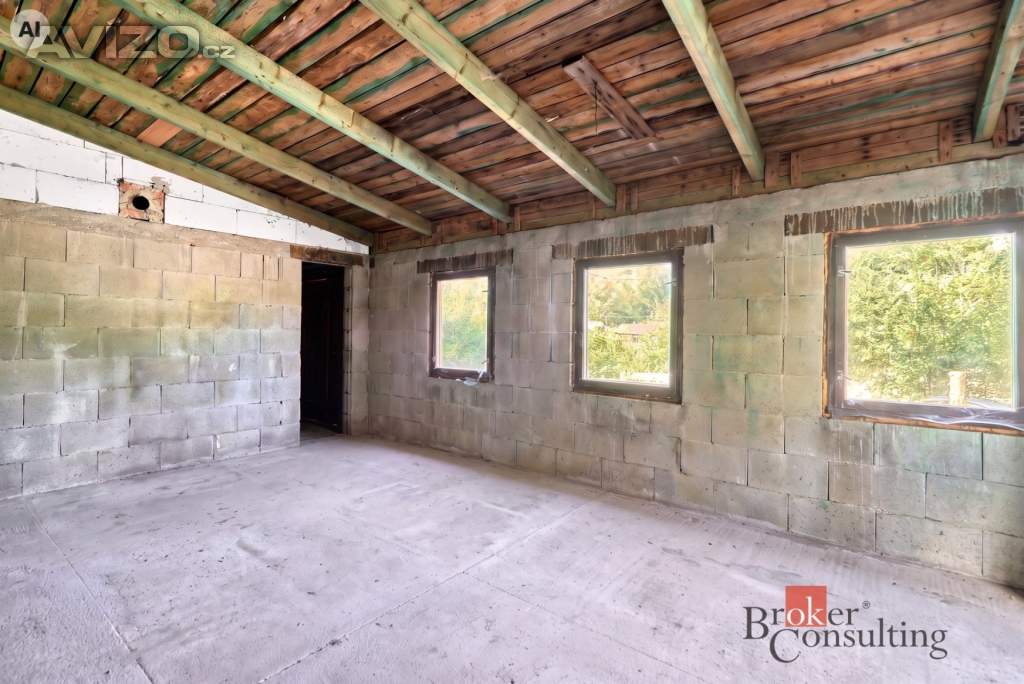 Foto inzerátu Prodej rodinného domu 228 m², Libá