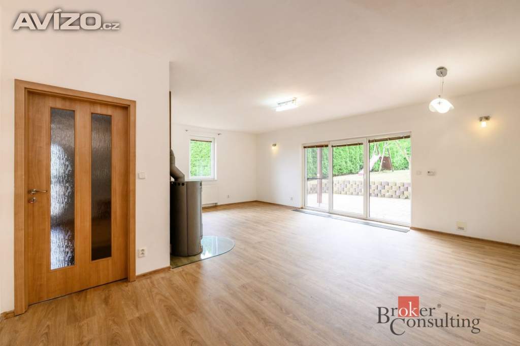 Foto inzerátu Pronájem rodinného domu 130 m², Dýšina