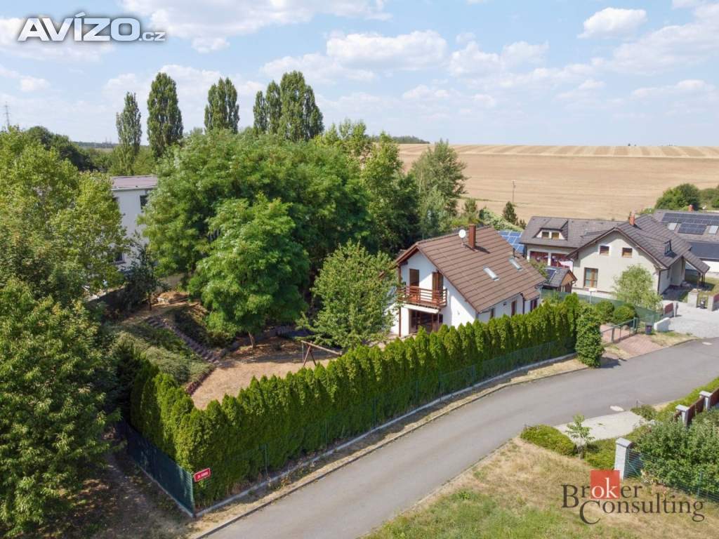 Foto inzerátu Pronájem rodinného domu 130 m², Dýšina