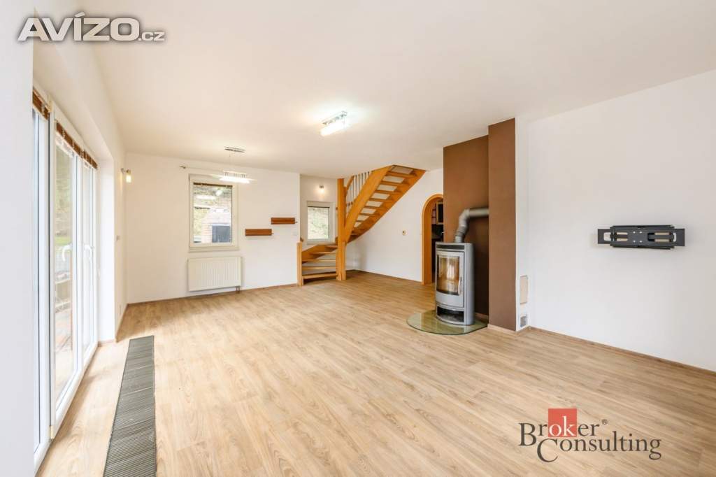 Foto inzerátu Pronájem rodinného domu 130 m², Dýšina