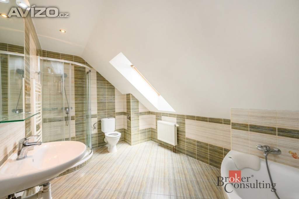 Foto inzerátu Pronájem rodinného domu 130 m², Dýšina