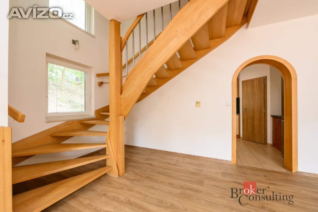 Foto inzerátu Pronájem rodinného domu 130 m², Dýšina