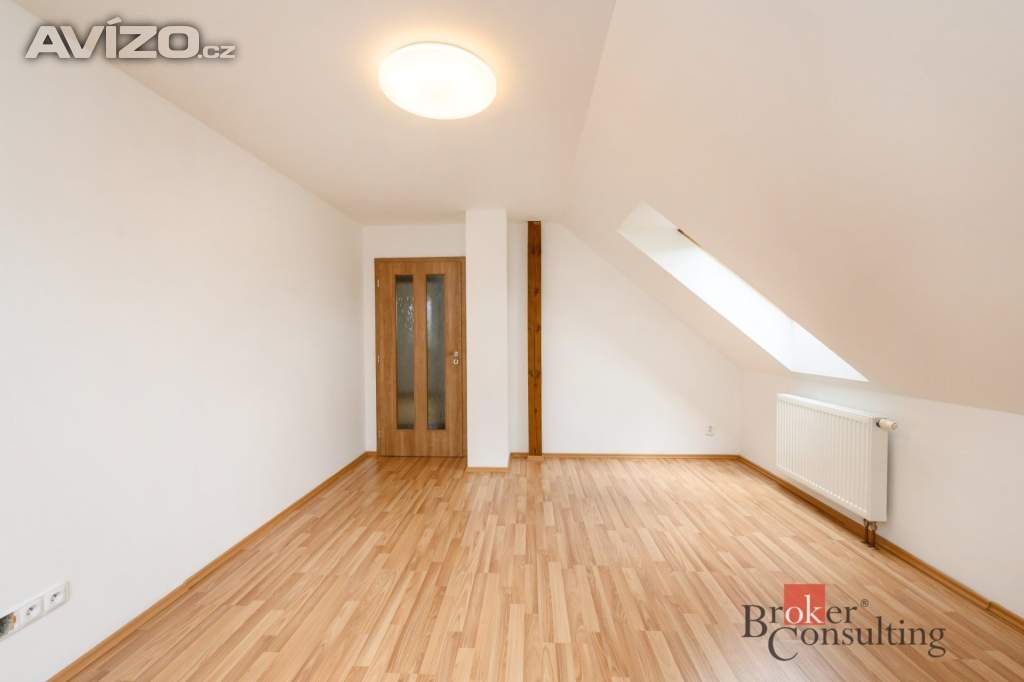 Foto inzerátu Pronájem rodinného domu 130 m², Dýšina