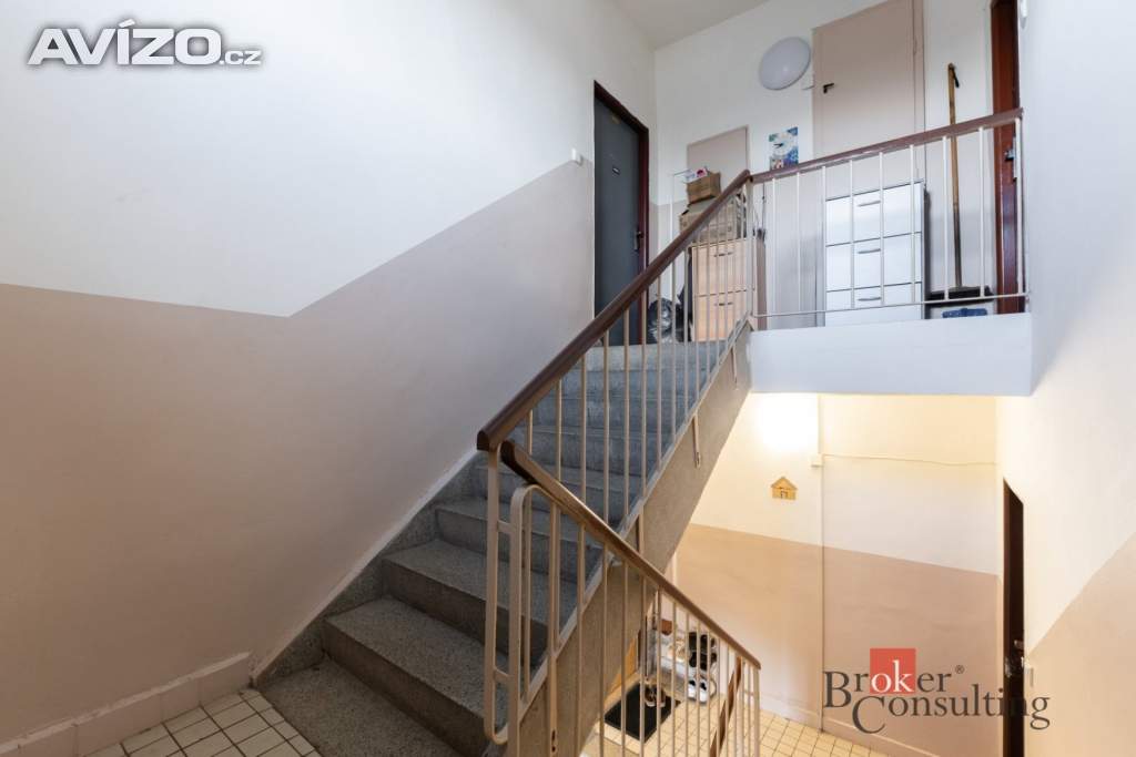 Foto inzerátu Prodej bytu 1+1 42 m², Zabrušany