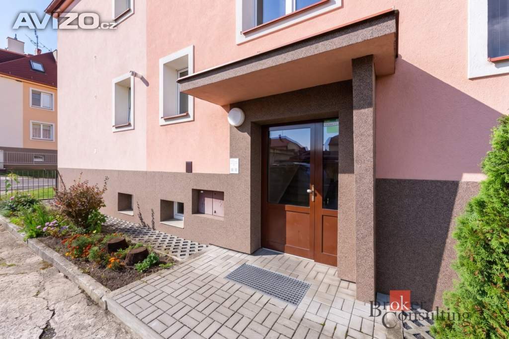 Foto inzerátu Prodej bytu 1+1 42 m², Zabrušany