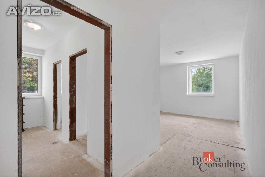 Foto inzerátu Prodej obchodního prostoru 488 m², Mlékojedy