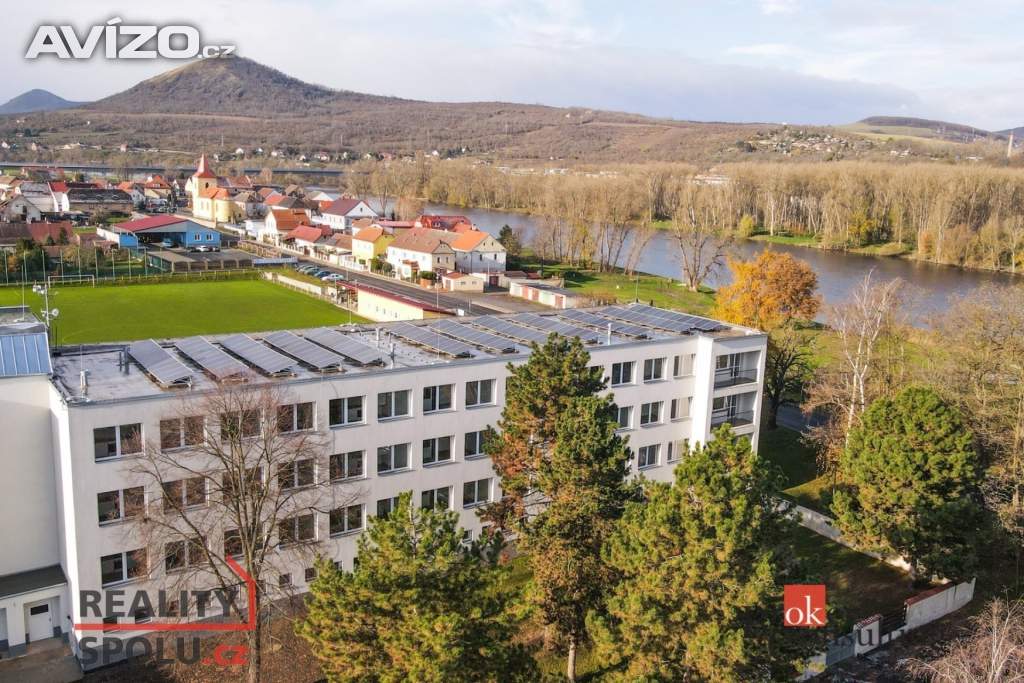 Foto inzerátu Prodej obchodního prostoru 488 m², Mlékojedy