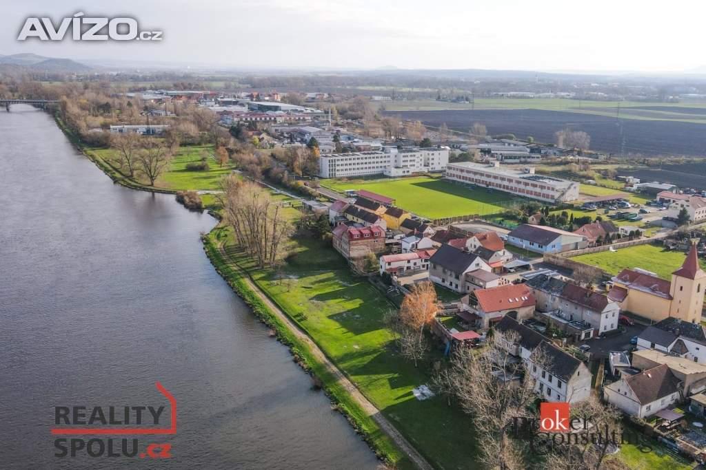 Foto inzerátu Prodej obchodního prostoru 488 m², Mlékojedy