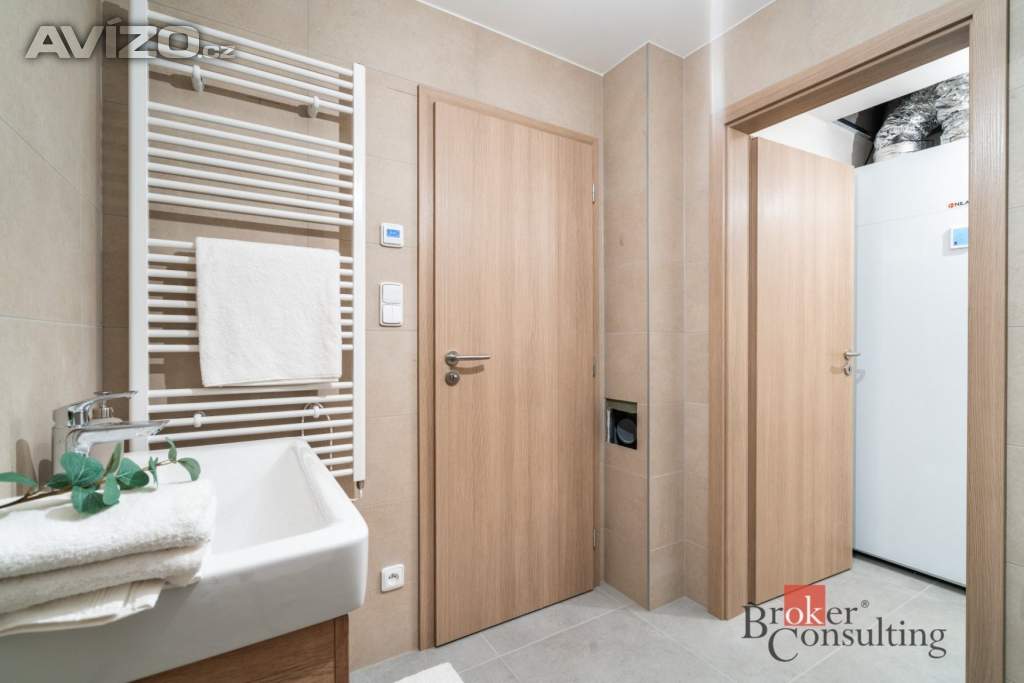Foto inzerátu Prodej rodinného domu 164 m², Lovčice