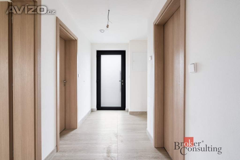 Foto inzerátu Prodej rodinného domu 164 m², Lovčice
