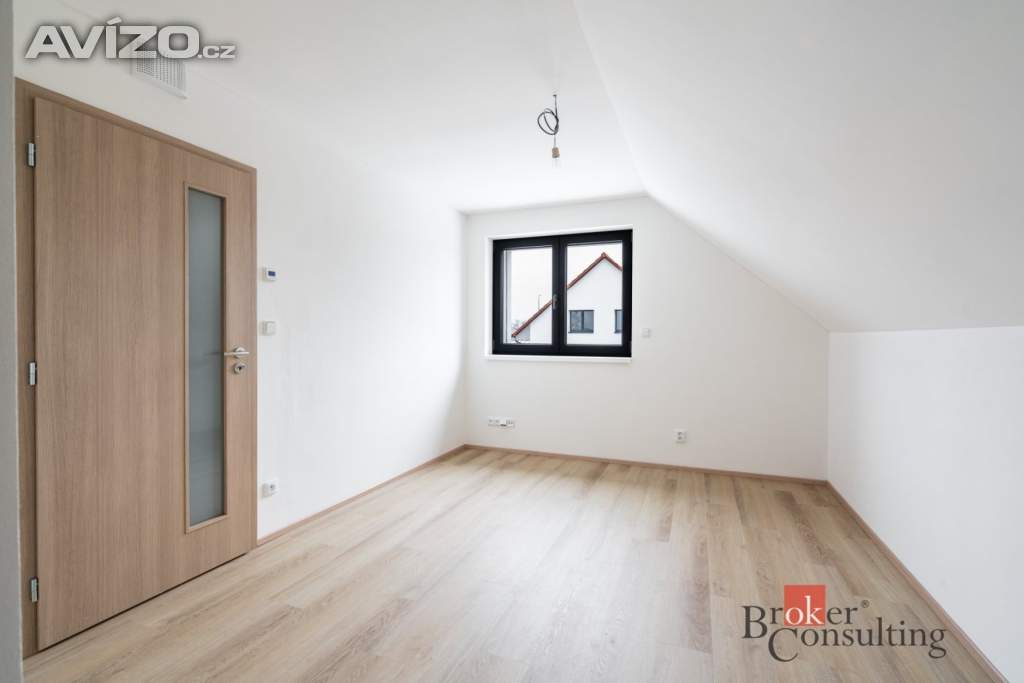 Foto inzerátu Prodej rodinného domu 164 m², Lovčice