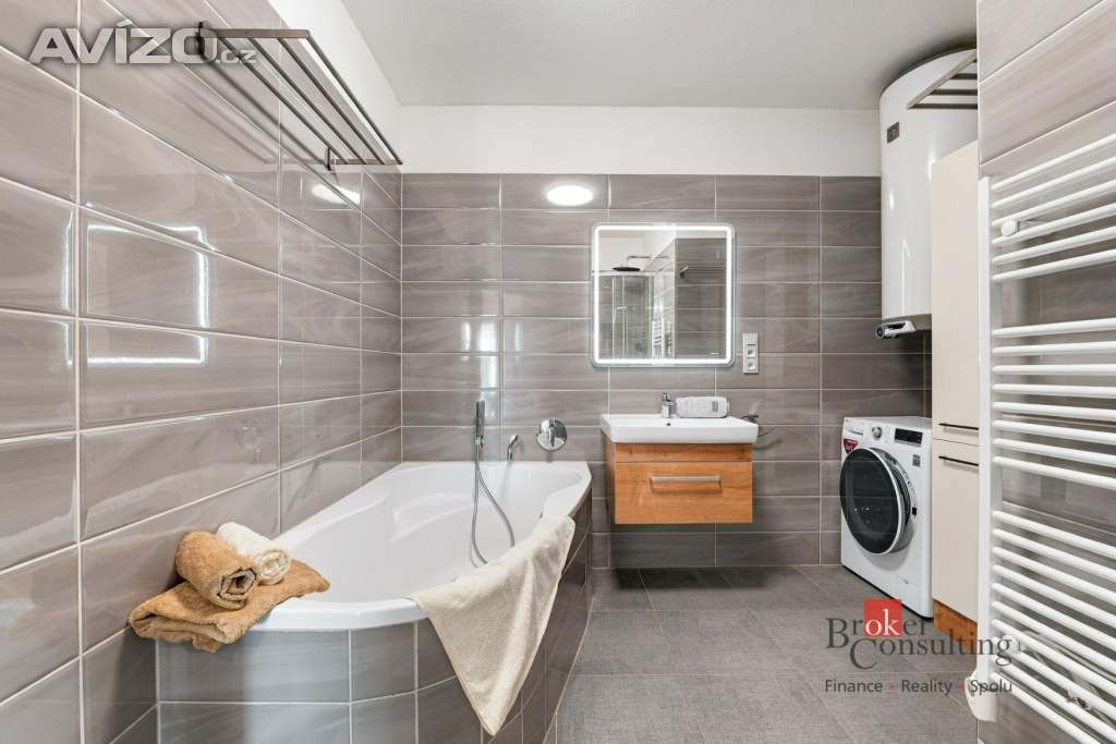 Foto inzerátu Prodej bytu 3+kk 68 m², Vochov