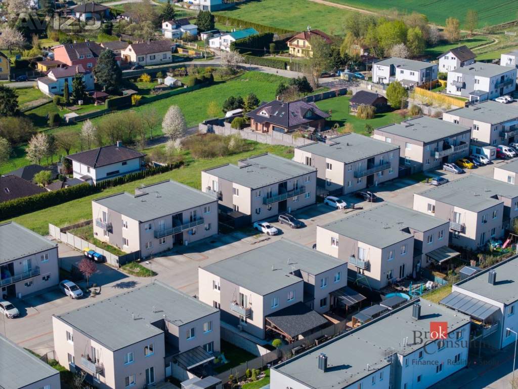 Foto inzerátu Prodej bytu 4+kk 80 m², Vochov