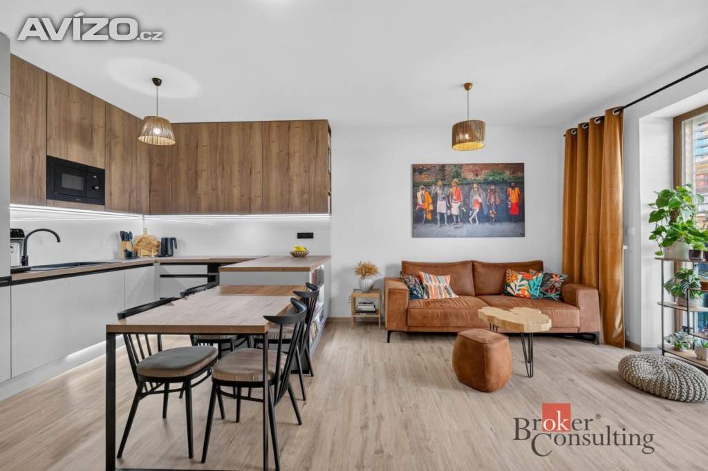 Foto inzerátu Prodej bytu 3+kk 78 m², Holubice