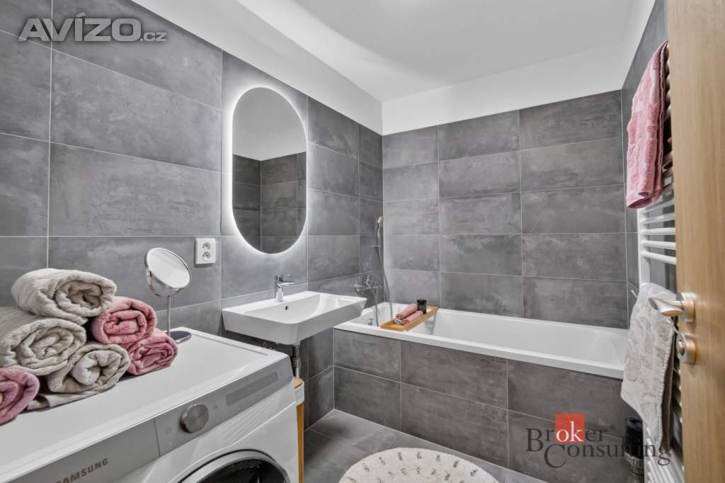 Foto inzerátu Prodej bytu 3+kk 78 m², Holubice